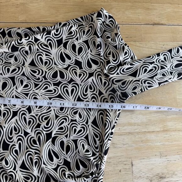 Diane Von Furstenberg Y2K Silk Heart Top Bell Sleeve Ruched Hippie Cute 70s Sz.8 - Picture 6 of 14